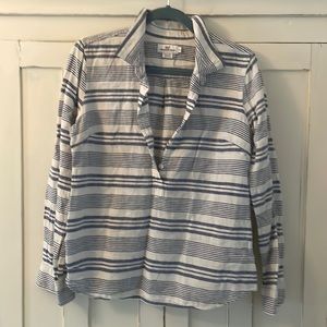 Vineyard Vines linen blend top